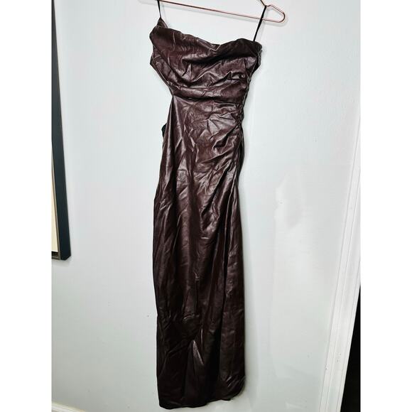A.L.C. Brown Faux Leather Sleeveless Strapless Ruched Side Cutout Andie Dress 8 - Picture 5 of 16